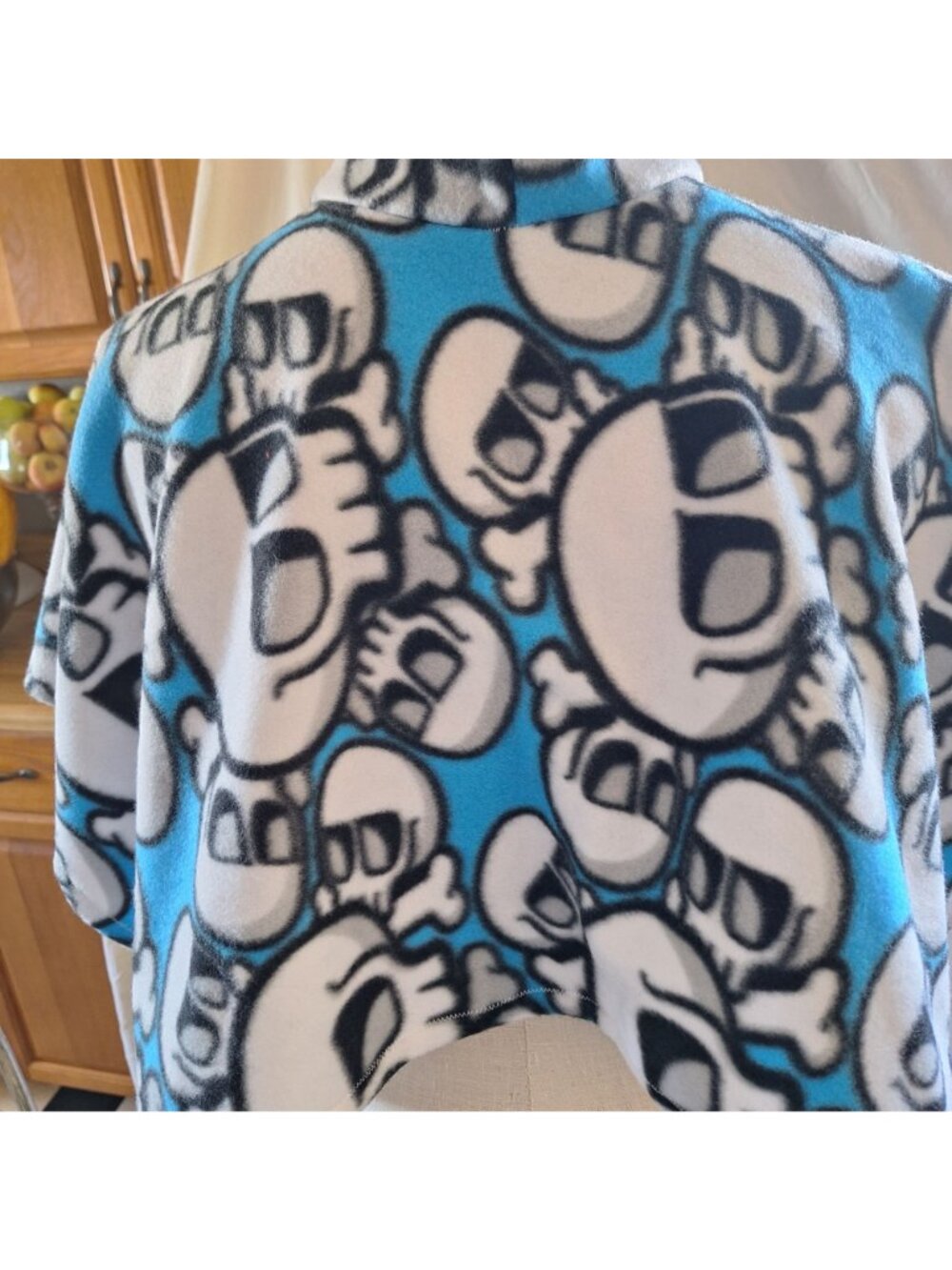 Fleece Handmade Kids  Skull Poncho W Pocket & Hood Car Seat Blue Black White - Picture 10 of 15
